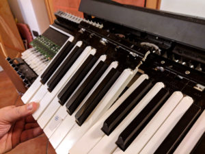 Riparare un pianoforte digitale